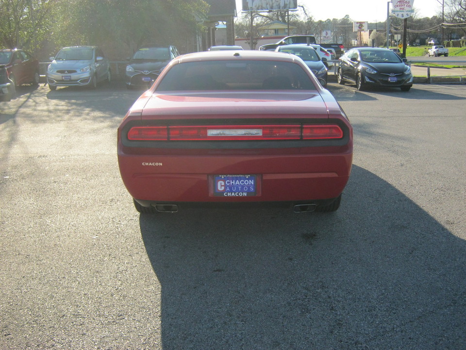 2012 Dodge Challenger SXT