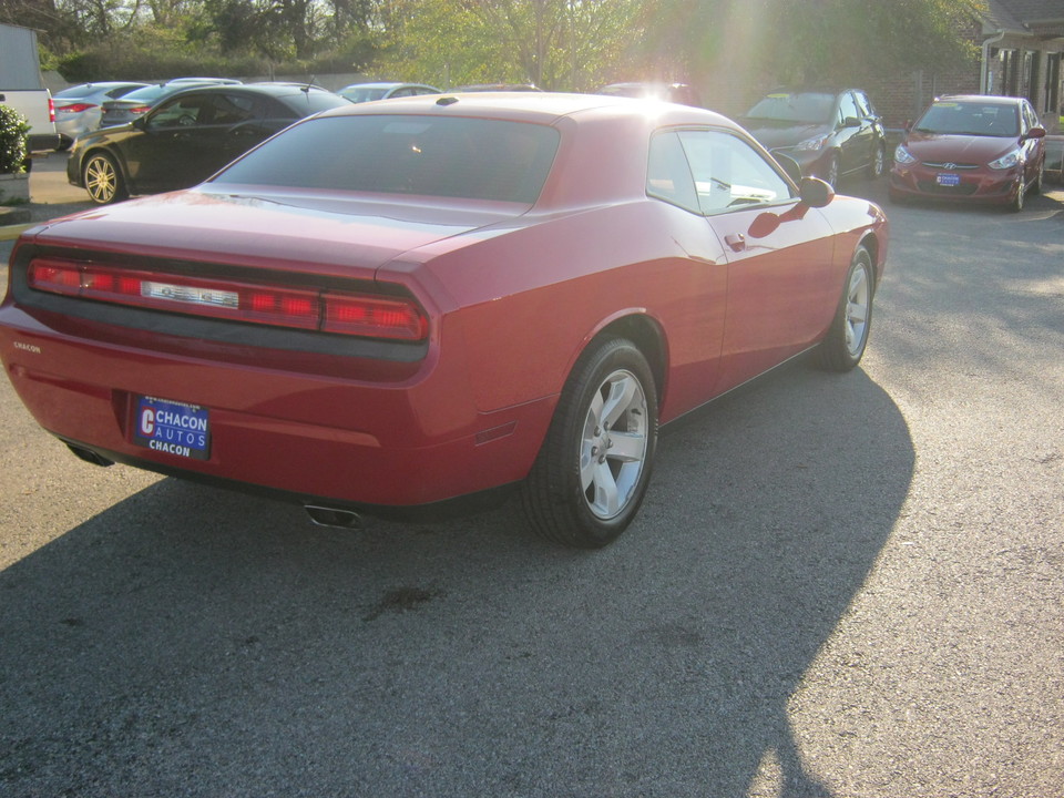 2012 Dodge Challenger SXT