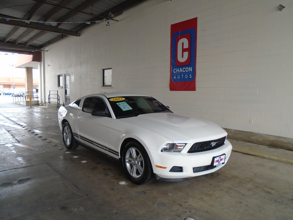 2012 Ford Mustang V6 Coupe