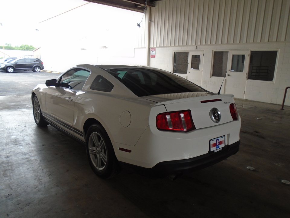 2012 Ford Mustang V6 Coupe