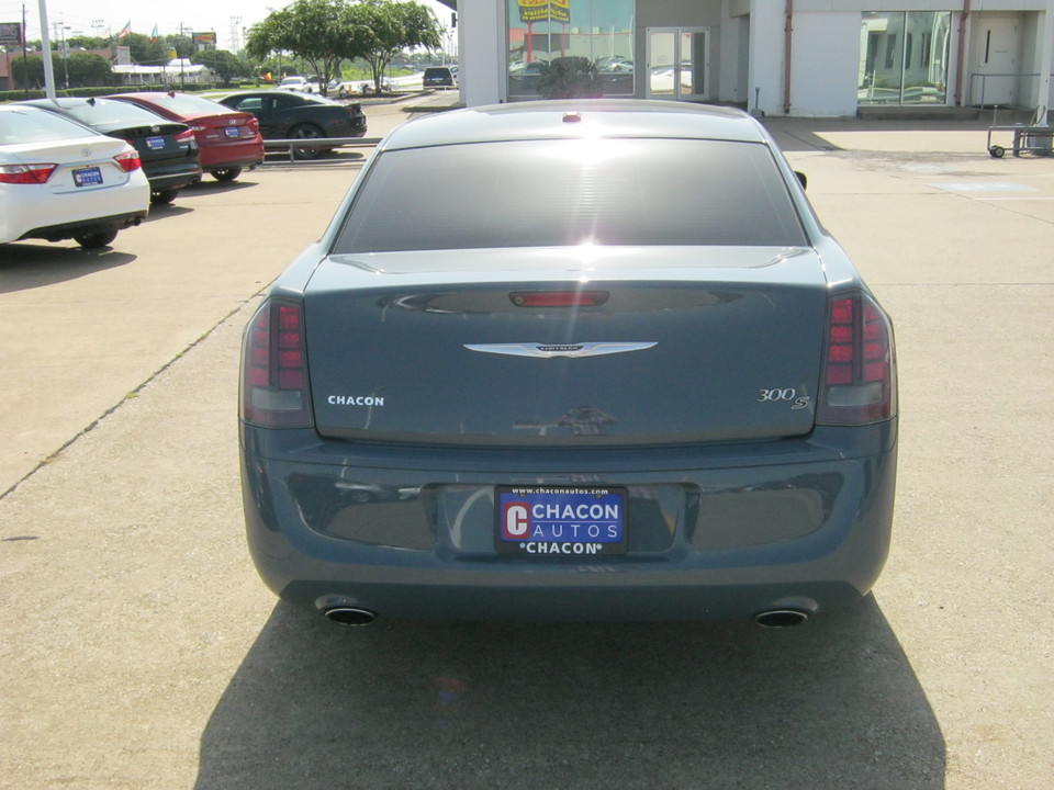 2014 Chrysler 300 S V6 RWD