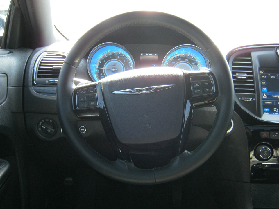 2014 Chrysler 300 S V6 RWD