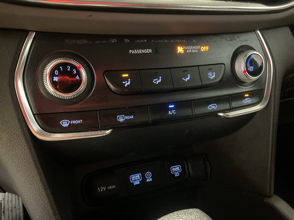 2020 Hyundai Santa Fe SE 2.4
