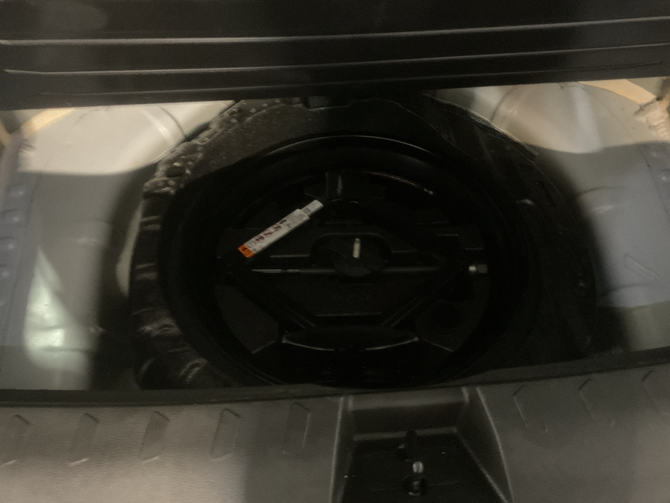 2023 Chevrolet Traverse LT Cloth FWD