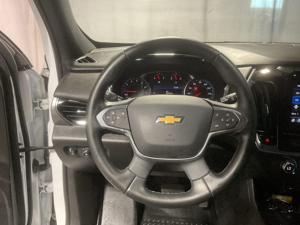 2023 Chevrolet Traverse LT Cloth FWD