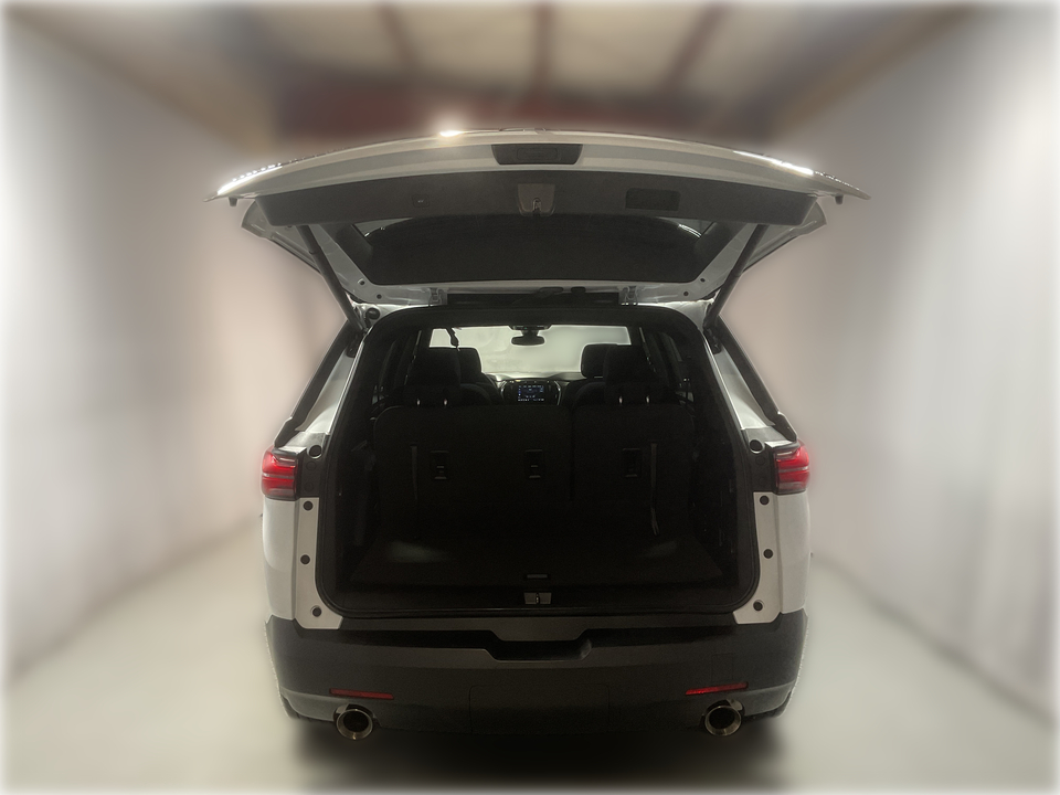 2023 Chevrolet Traverse LT Cloth FWD