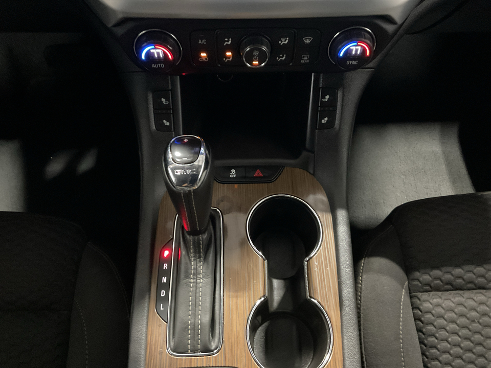 2017 GMC Acadia SLE-2 FWD