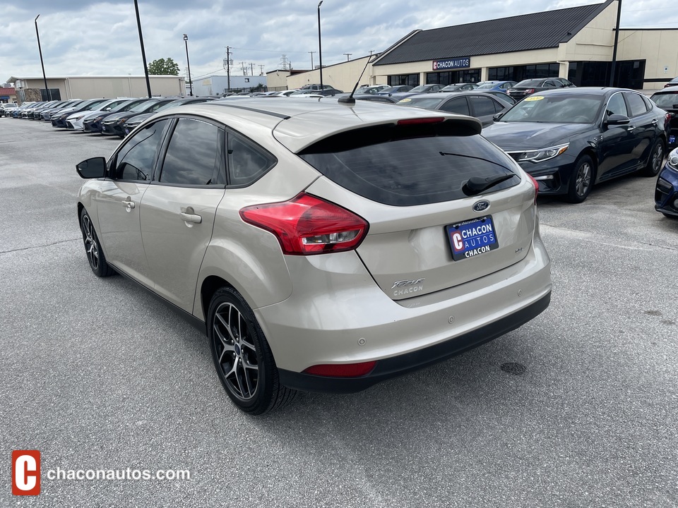 2017 Ford Focus SEL Hatch