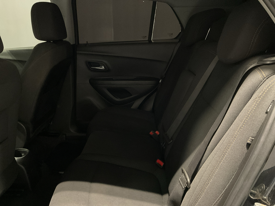 2020 Chevrolet Trax LS FWD
