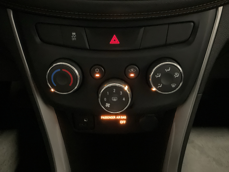 2020 Chevrolet Trax LS FWD