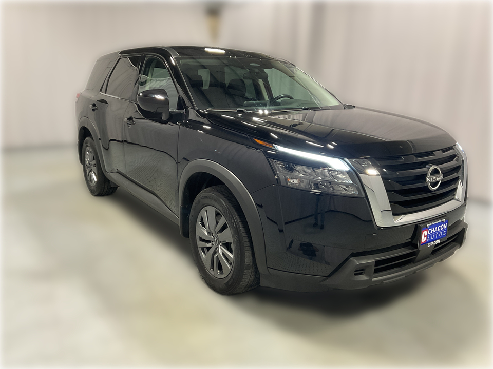 2024 Nissan Pathfinder S