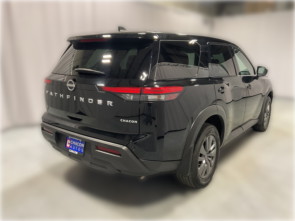 2024 Nissan Pathfinder S