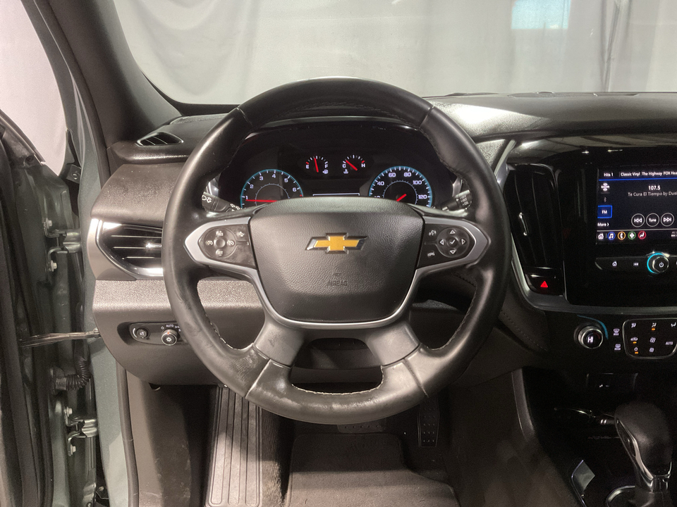 2023 Chevrolet Traverse LT Cloth FWD