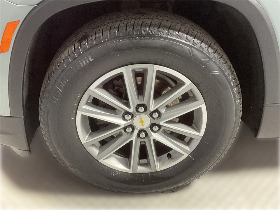2023 Chevrolet Traverse LT Cloth FWD