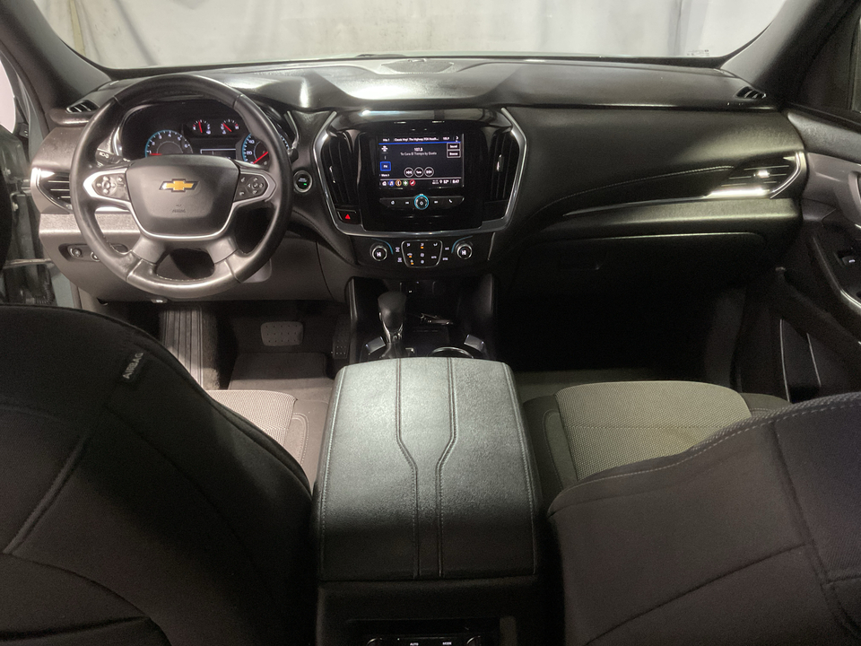 2023 Chevrolet Traverse LT Cloth FWD