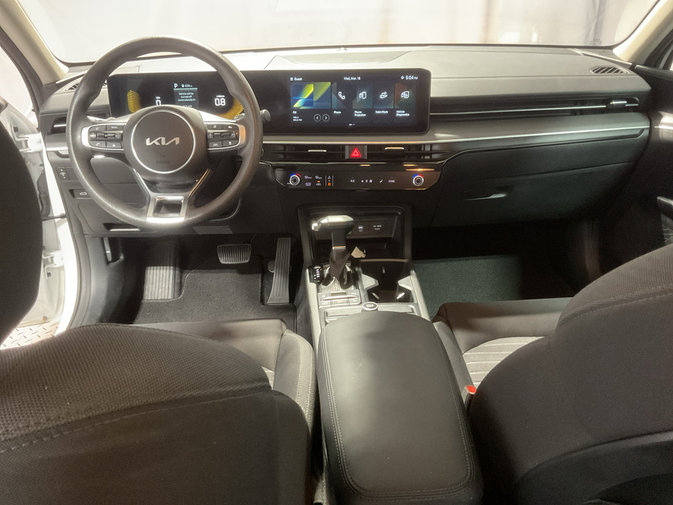 2025 Kia K5 LXS