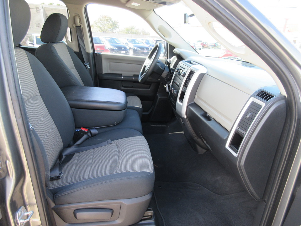2012 Ram 1500 SLT Quad Cab 2WD