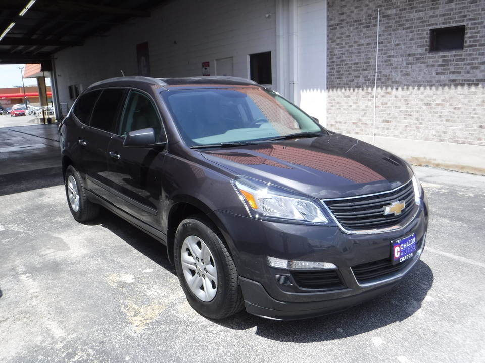 Used 2017 Chevrolet Traverse LS FWD w/PDC for Sale - Chacon Autos