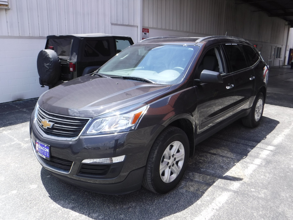 Used 2017 Chevrolet Traverse LS FWD w/PDC for Sale - Chacon Autos