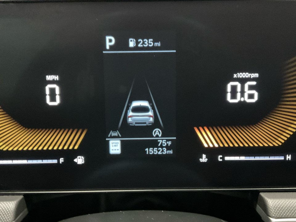 2025 Kia K5 LXS