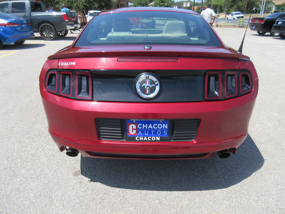 2014 Ford Mustang V6 Coupe