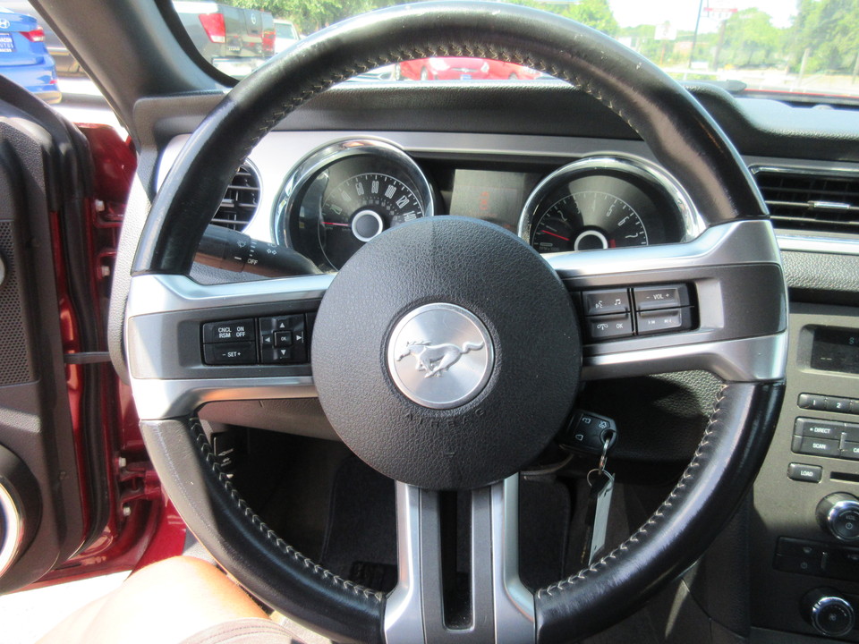 2014 Ford Mustang V6 Coupe