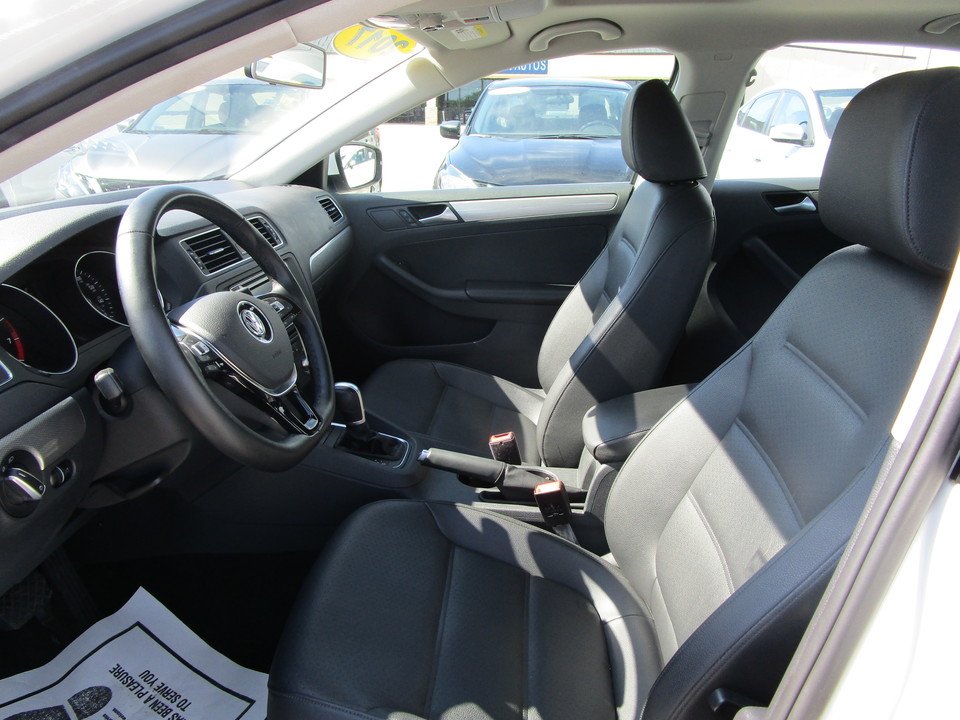 2017 Volkswagen Jetta 1.4T SE 6A