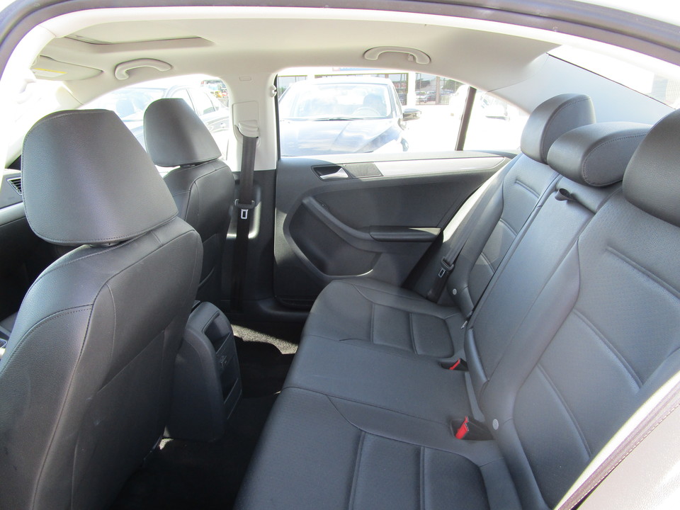 2017 Volkswagen Jetta 1.4T SE 6A