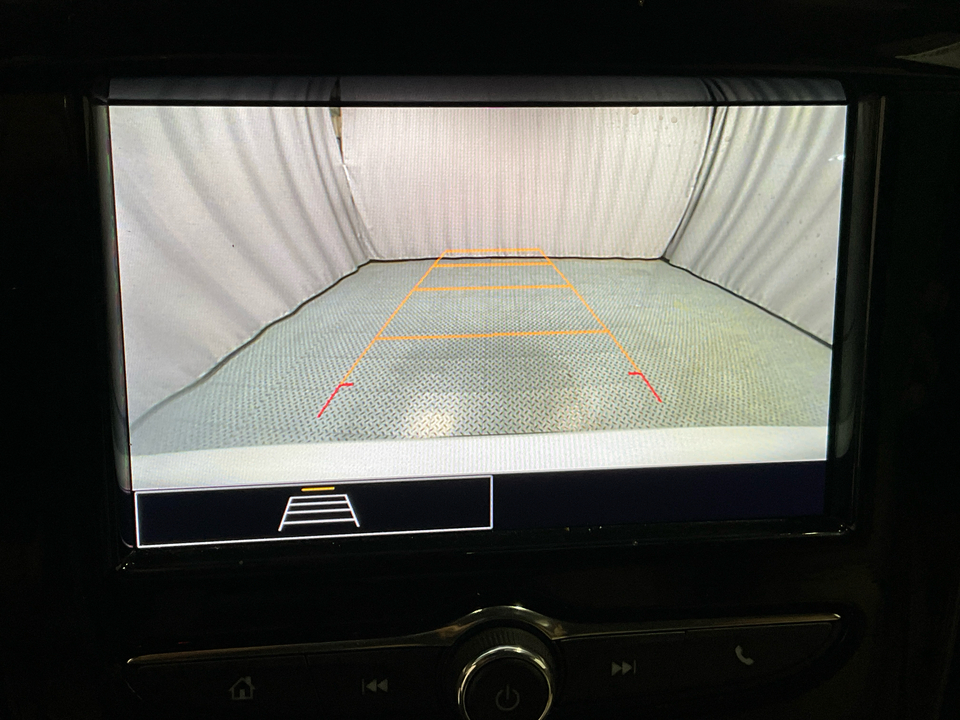 2023 Chevrolet Traverse LS FWD