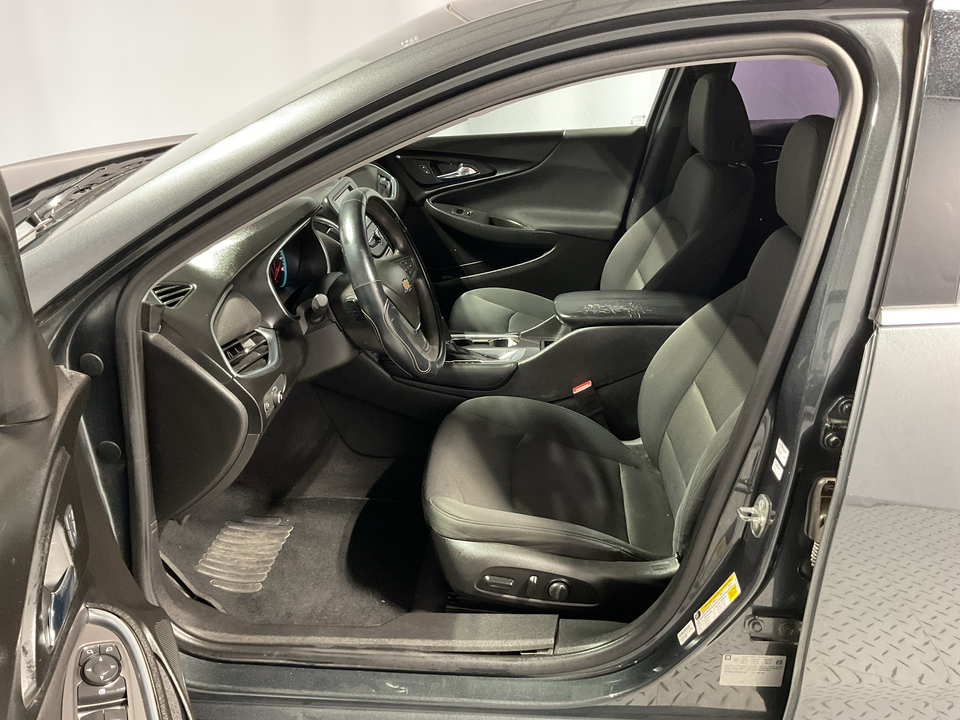 2016 Chevrolet Malibu 1LT