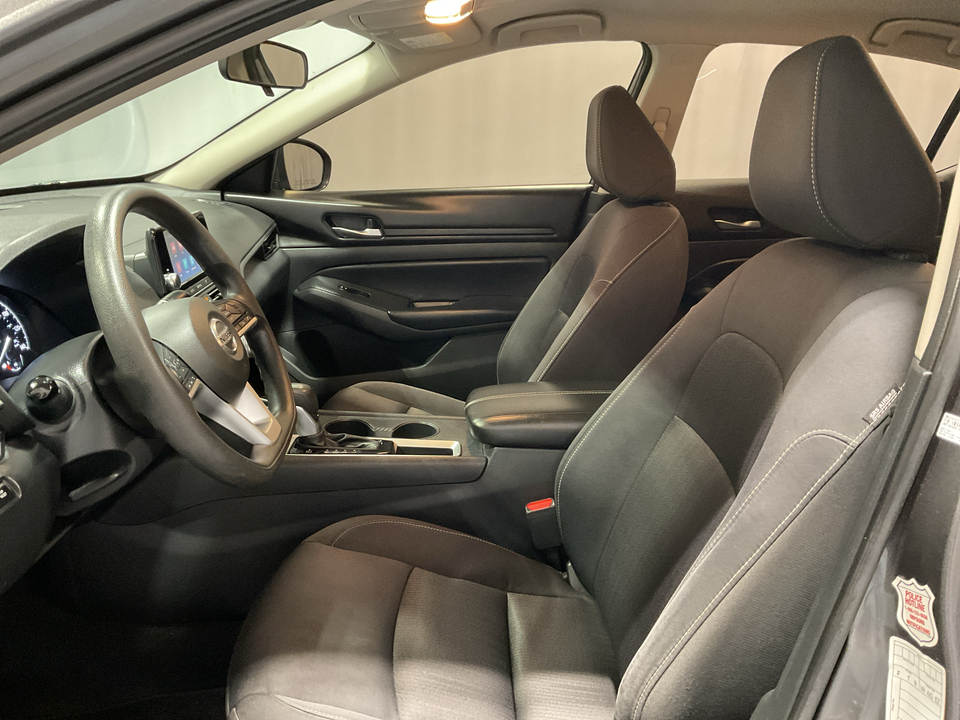 2022 Nissan Altima 2.5 S