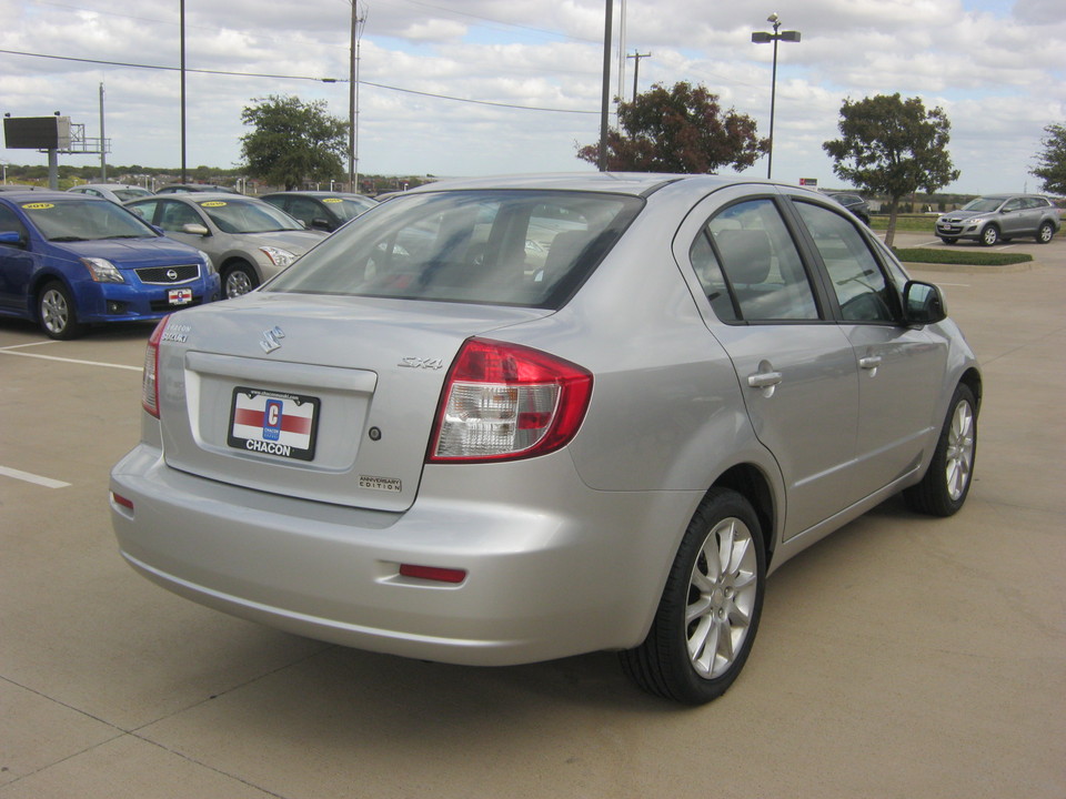 2011 Suzuki SX4 Sport LE Anniversary Edition