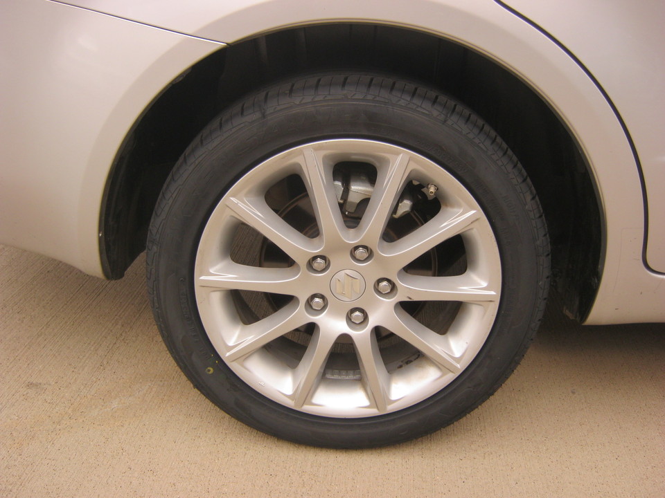 2011 Suzuki SX4 Sport LE Anniversary Edition