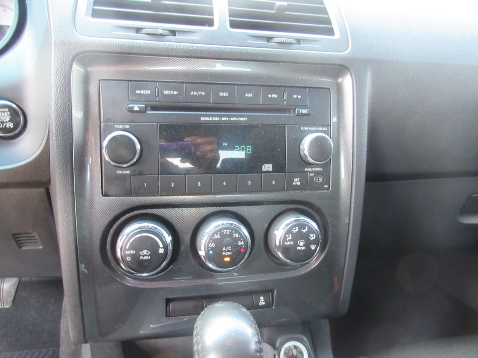 2014 Dodge Challenger SXT