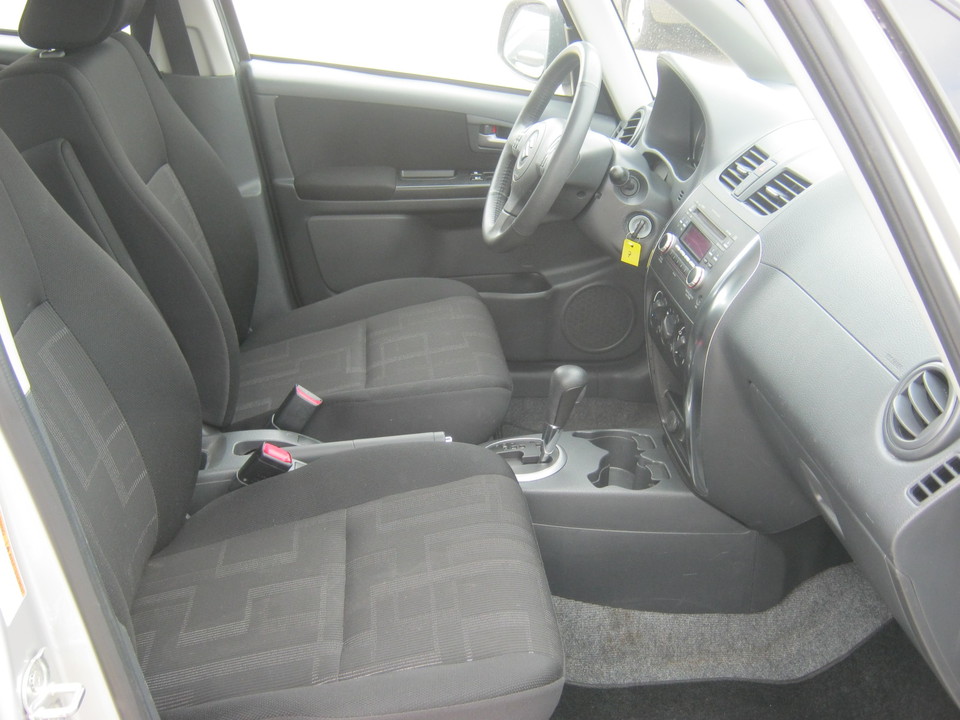 2012 Suzuki SX4 Sport LE