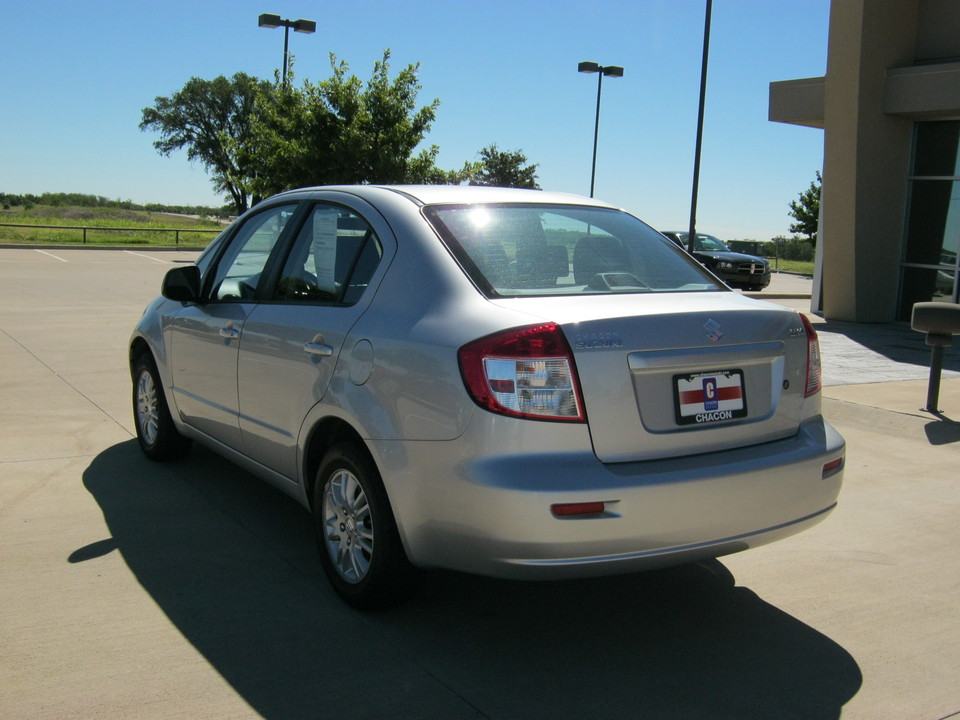 2012 Suzuki SX4 Sport LE Pop Pkg