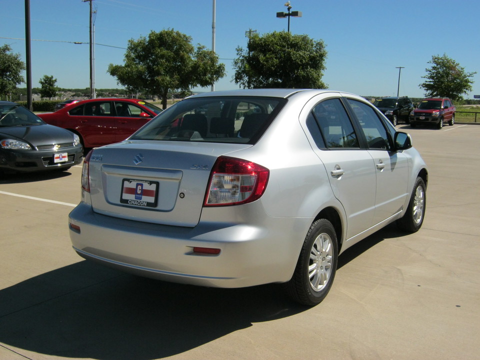 2012 Suzuki SX4 Sport LE Pop Pkg