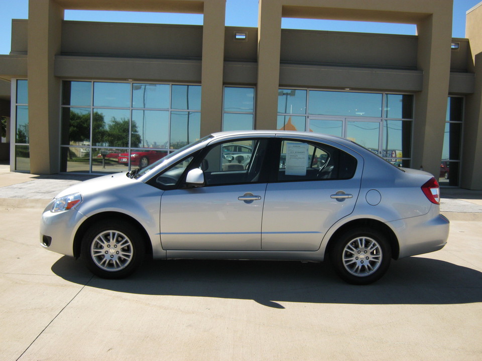 2012 Suzuki SX4 Sport LE Pop Pkg