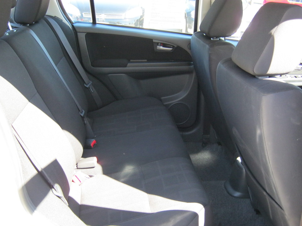 2012 Suzuki SX4 Sport LE Pop Pkg