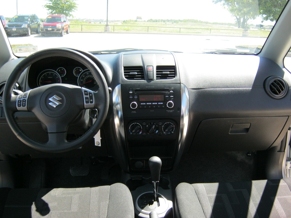 2012 Suzuki SX4 Sport LE Pop Pkg