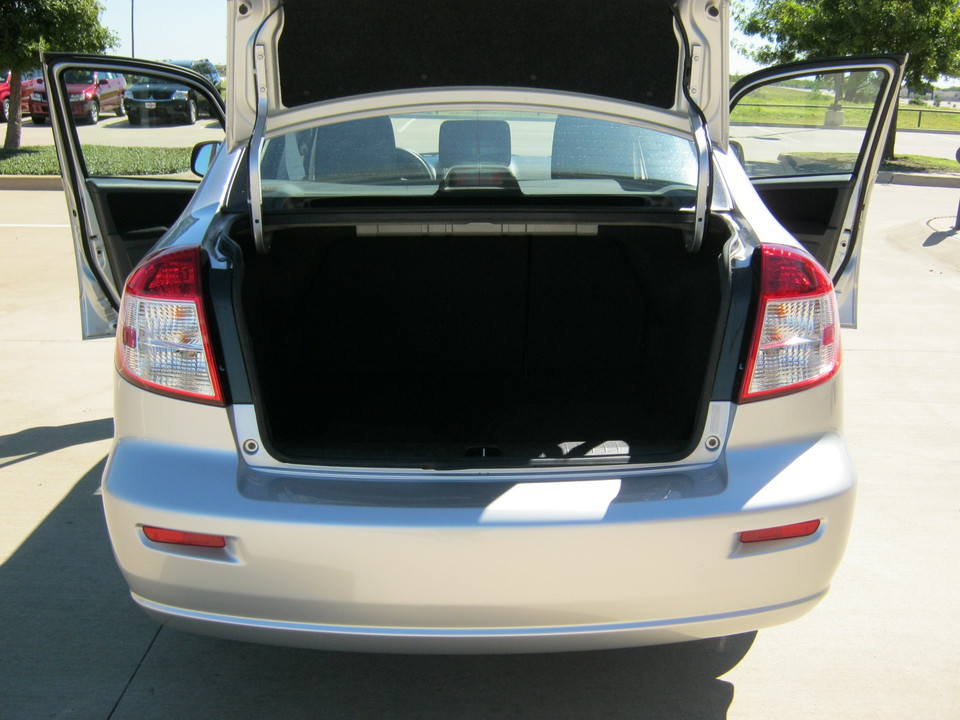 2012 Suzuki SX4 Sport LE Pop Pkg