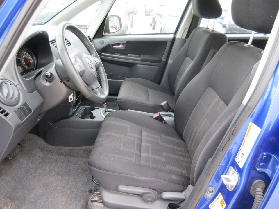 2012 Suzuki SX4 Sport LE