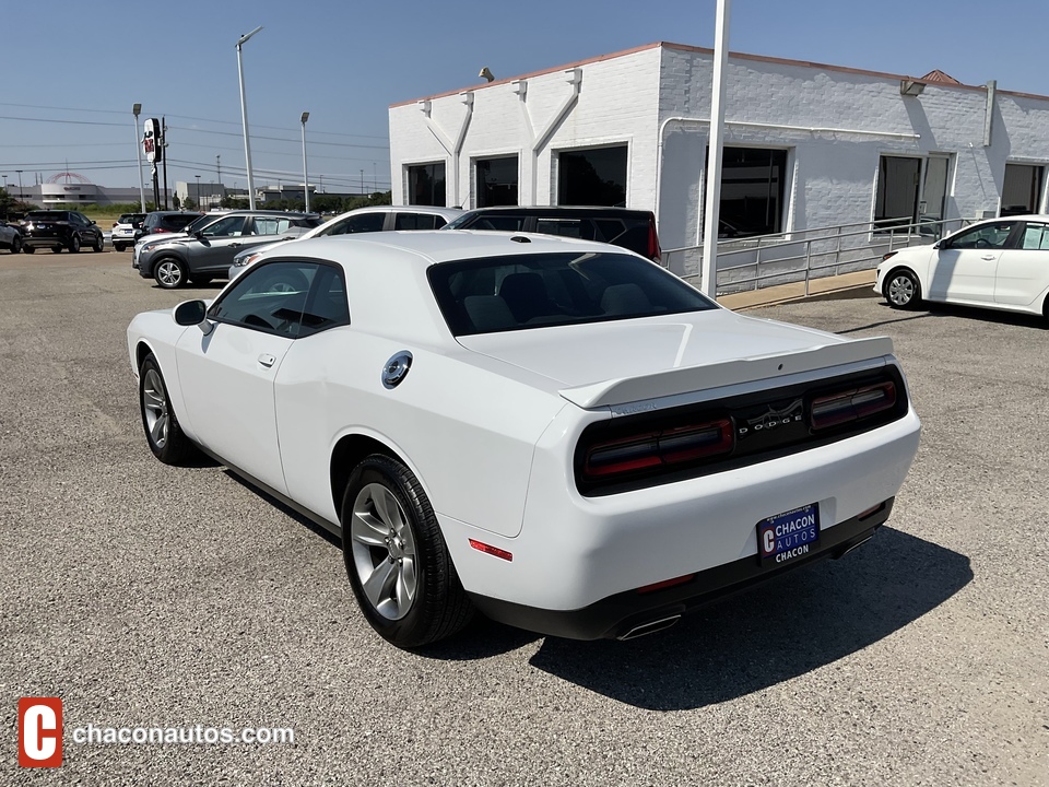 2018 Dodge Challenger SXT