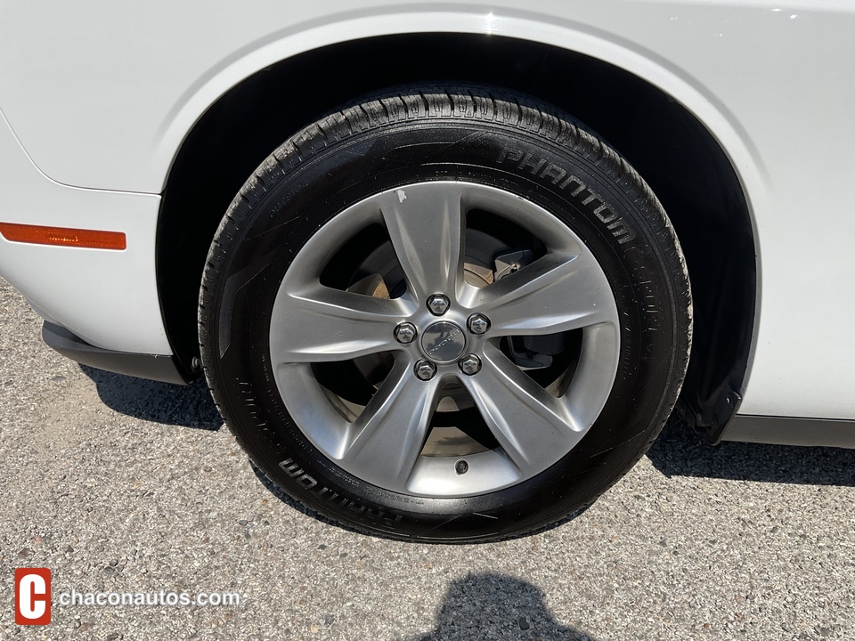 2018 Dodge Challenger SXT