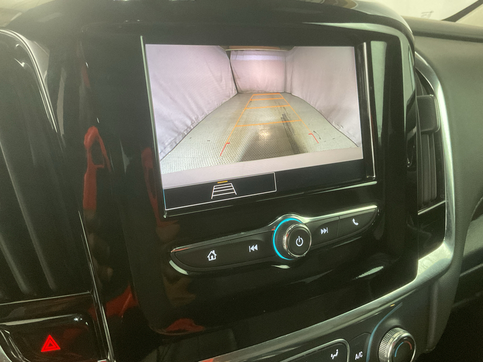 2023 Chevrolet Traverse LT Cloth FWD
