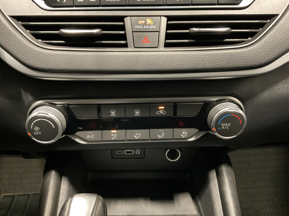 2022 Nissan Altima 2.5 SR