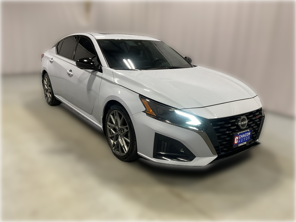 2024 Nissan Altima VC-T SR