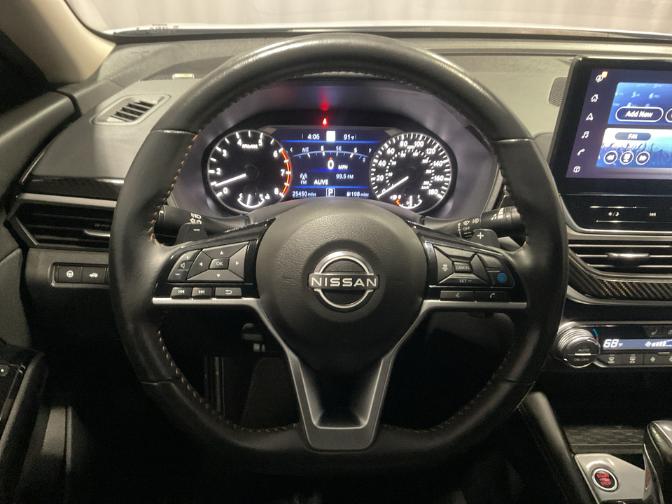 2024 Nissan Altima VC-T SR