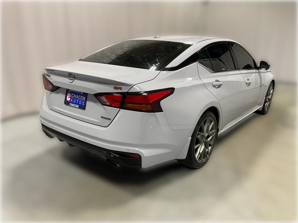 2024 Nissan Altima VC-T SR