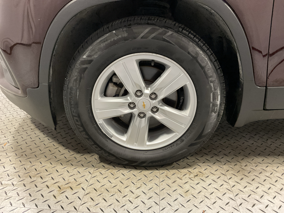 2021 Chevrolet Trax LS FWD